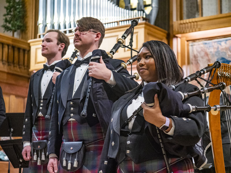 Dec. 21, 2022 – Highlights of the 24th Annual Pipes of Christmas to be Webcast Globally